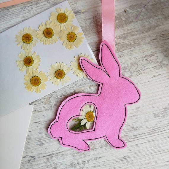 ITH Real flowers springy bunny Machine embroidery design - Instant download file