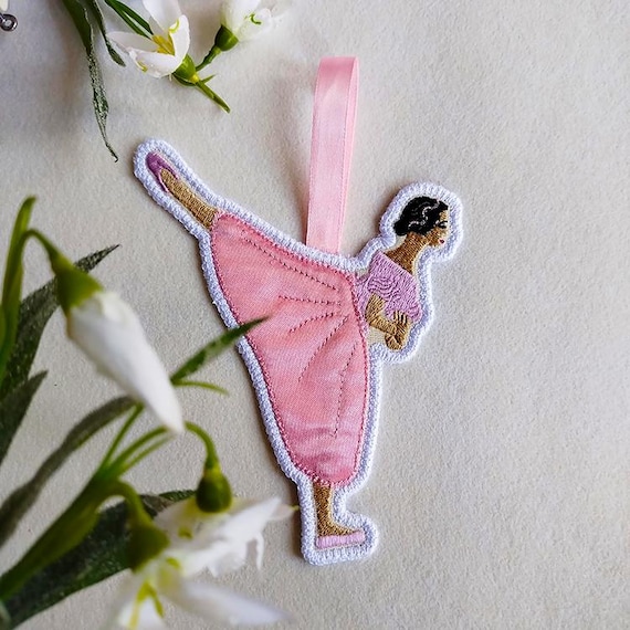 ITH Giselle ornament Machine embroidery design - Instant download file