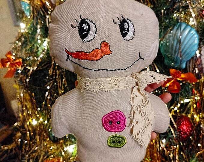 ITH Handdrawn snowman of fabric Machine embroidery design - Instant download file