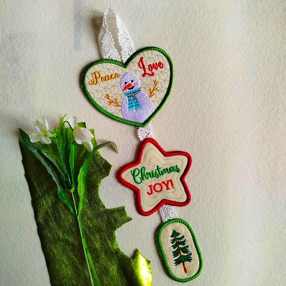 ITH Christmas Garland Machine embroidery design - Instant download file