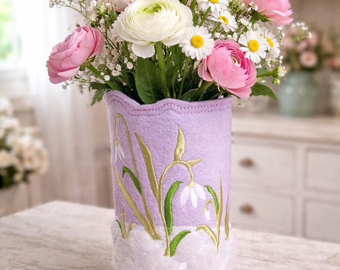 ITH snowdrops vase Machine embroidery design - Instant download file