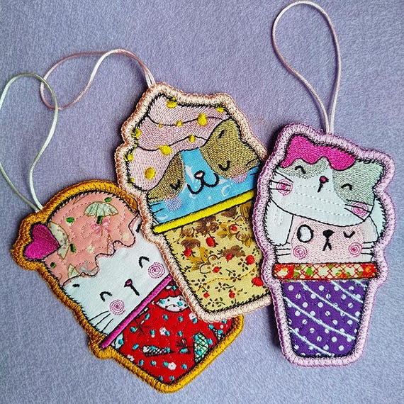 ITH Kitties ornaments 2 Machine embroidery designs - Instant download file