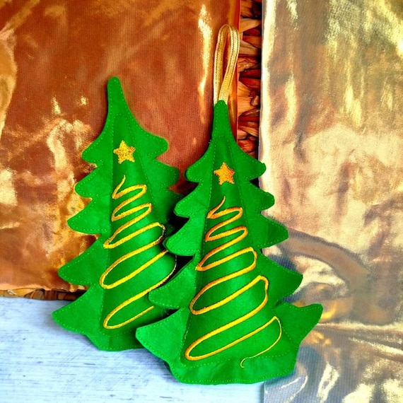 ITH Christmas tree ornament Machine embroidery design - Instant download file