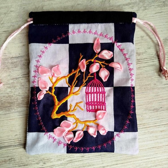 ITH fully lined Drawstring bag Machine embroidery with ribbon combined project - Tutorial included - Instant download file
