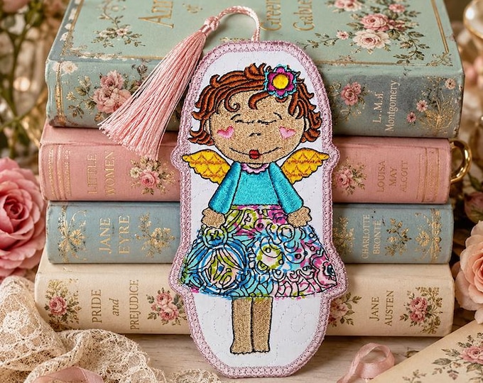 ITH Cutiepie Lovinia bookmark Machine embroidery design - Instant download file