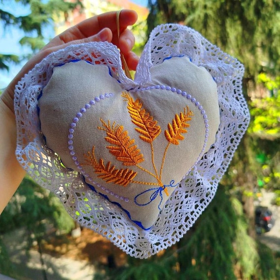 ITH Wheat heart Machine embroidery design - Instant download file