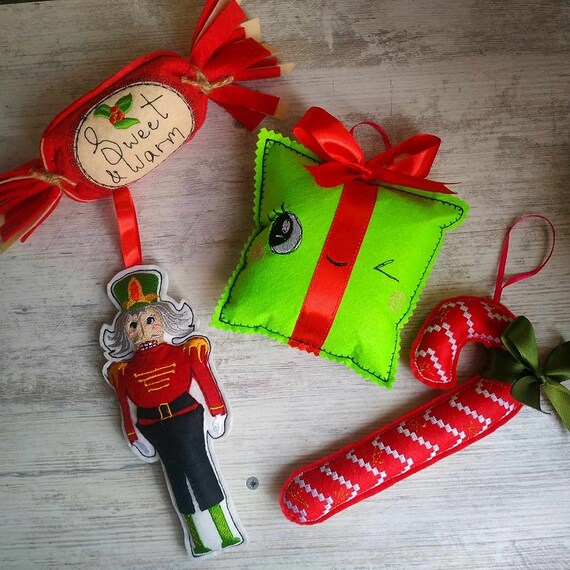 ITH Christmas ornaments Machine embroidery designs set - tutorials included - Instant download files