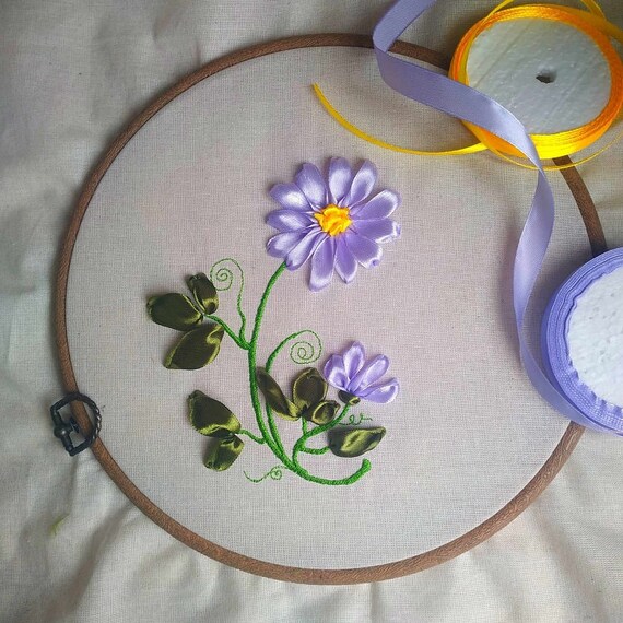 Feminine Machine pattern and Ribbon pdf tutorial mix Project - instant download file