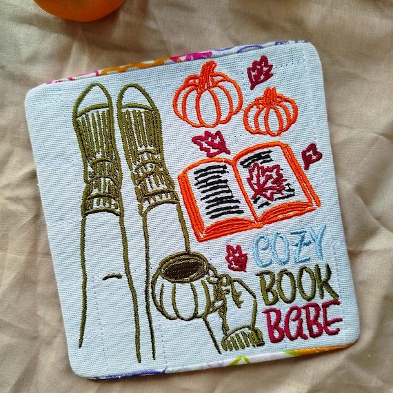 ITH Good Books Coaster Machine embroidery design - Instant download file