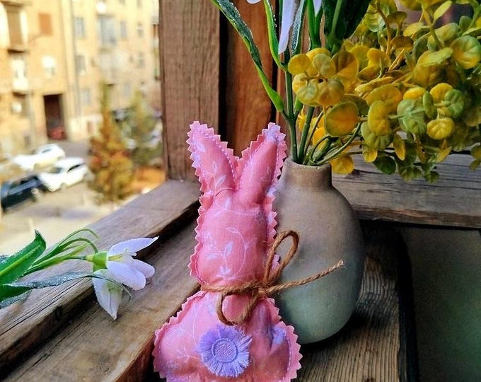 ITH Itty bitty bunny Machine embroidery design - Instant download file