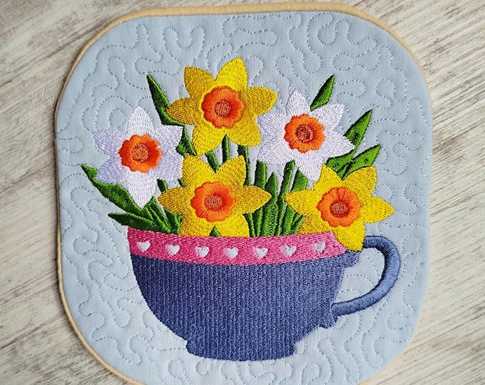 ITH Daffodils in cup coaster Machine embroidery design - Instant download file
