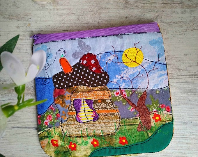 ITH quilted house purse Machine embroidery design - Instant download file