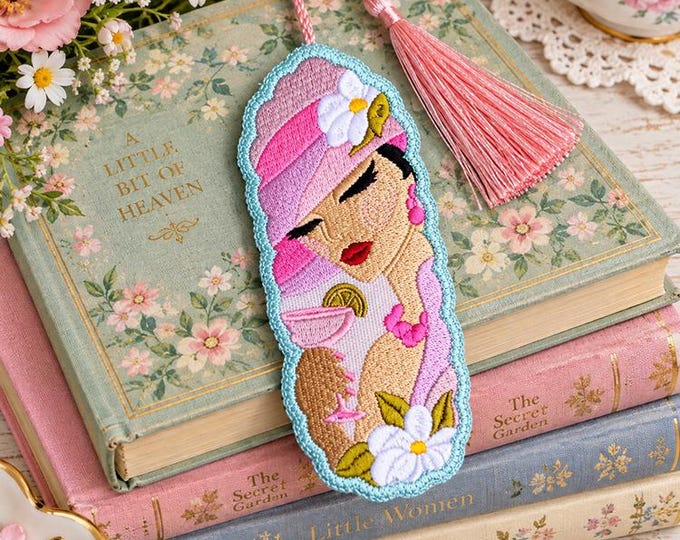 ITH Cocktail at the beach bookmark Machine embroidery design - Instant download file