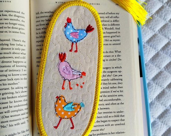 ITH Cute chickens bookmark Machine embroidery design - Instant download file