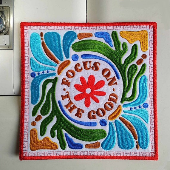 ITH Huge focus on good square coaster Machine embroidery design - Instant download file