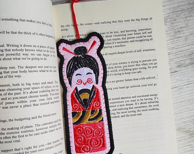 ITH Kokeshi bookmark Machine embroidery design - Instant download file