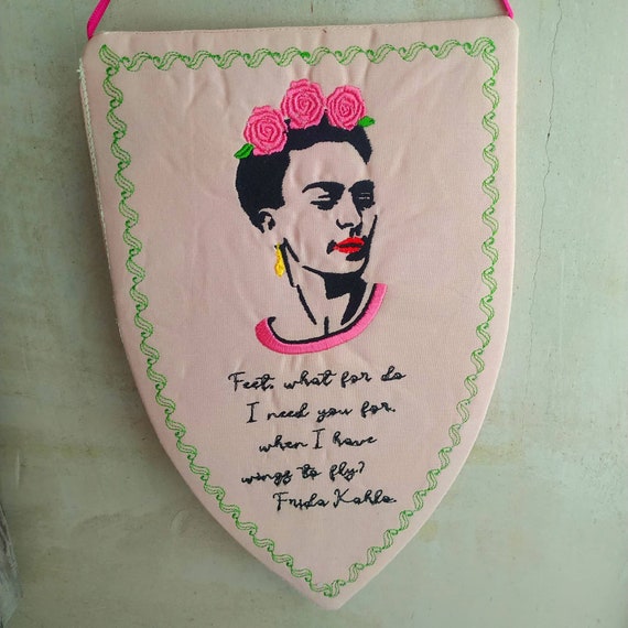 ITH Frida's wall hanger machine embroidery design - Tutorial included - Instant download file