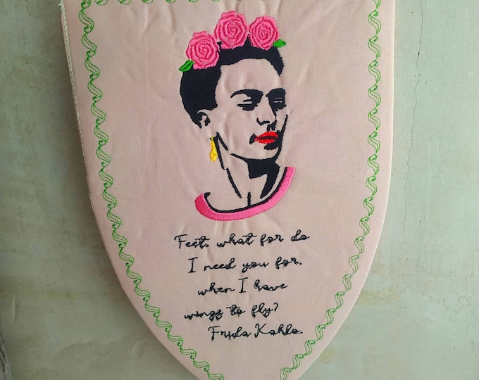 ITH Frida's wall hanger machine embroidery design - Tutorial included - Instant download file