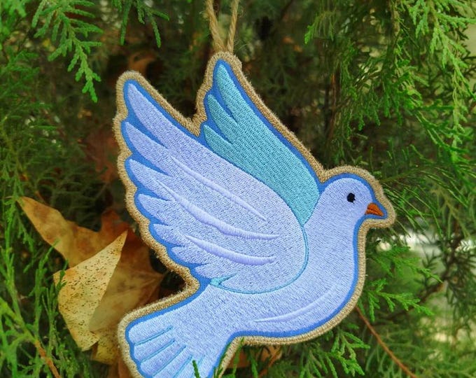 ITH Sweet Dove ornament Machine embroidery design - Instant download file