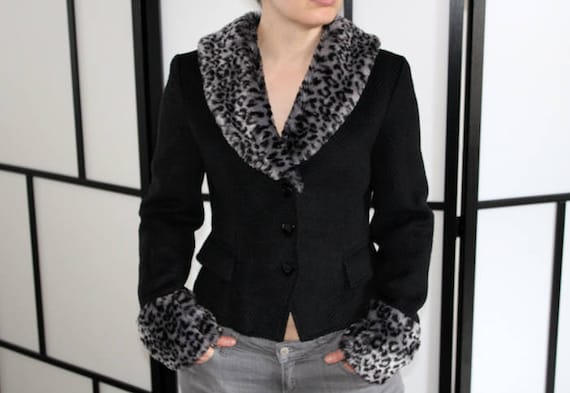 Silver leopard jacket by Collectif Size S