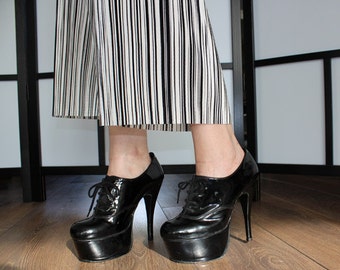 Fantasie schoenen UK maat 5 - zeldzame - lakleder