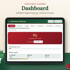 以下が含まれることがあります： タブレット画面に表示されたデジタルクリスマスプランナーのダッシュボード。インターフェースには、85 days until Christmasというテキストが記載された赤いバナー、予算スナップショットセクション、チェックリスト、予算、ギフト、装飾用のナビゲーションタブが含まれています。
