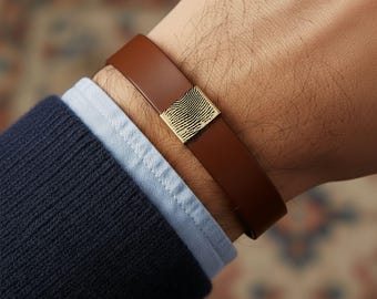 Fingerprint Engraved Men's Leather Bracelet, Men's memorial bracelet, Men's thumbprint bracelet, Custom men's bracelet, Men's memorial gifts