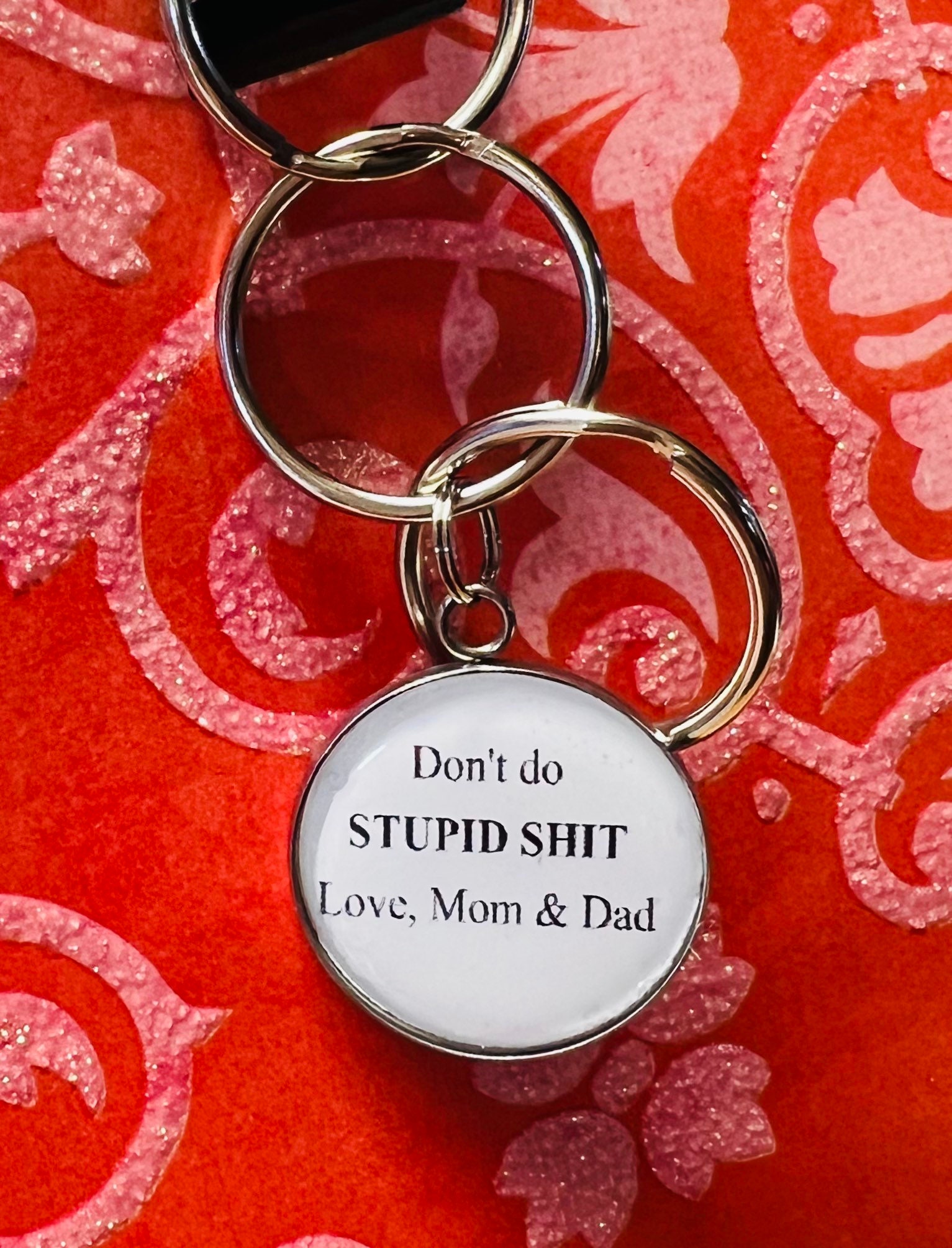 2 Pack Funny Keychain, Don't Do Stupid from Dad, Fashion Black Key Chain  Gift for Son Daughter, Round, Don't Do Stupid Shit Keychains 