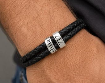 Pulsera de cuero personalizada para hombre con número de placa para policía, socorristas, agentes y patrulleros. Versículo bíblico: Josué 1:9. Fuerte y valiente.