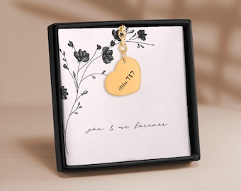 Portachiavi personalizzato con numero di distintivo, ciondolo a forma di cuore per moglie di poliziotto, portachiavi con numero di distintivo inciso, regalo per moglie di agente delle forze dell'ordine, regalo per moglie di vice sceriffo