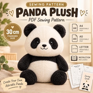 Puede incluir: Un patrón de costura digital para un peluche de panda de 30 cm. La imagen muestra un panda de peluche en blanco y negro, el texto SEWING PATTERN PANDA PLUSH PDF Sewing Pattern e iconos para formatos PDF imprimibles A4, A0 y Letter.