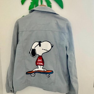 Snoopy Peanuts one-of-a-kind Snoopy Joe Cool oversized sky blue denim jacket, size M