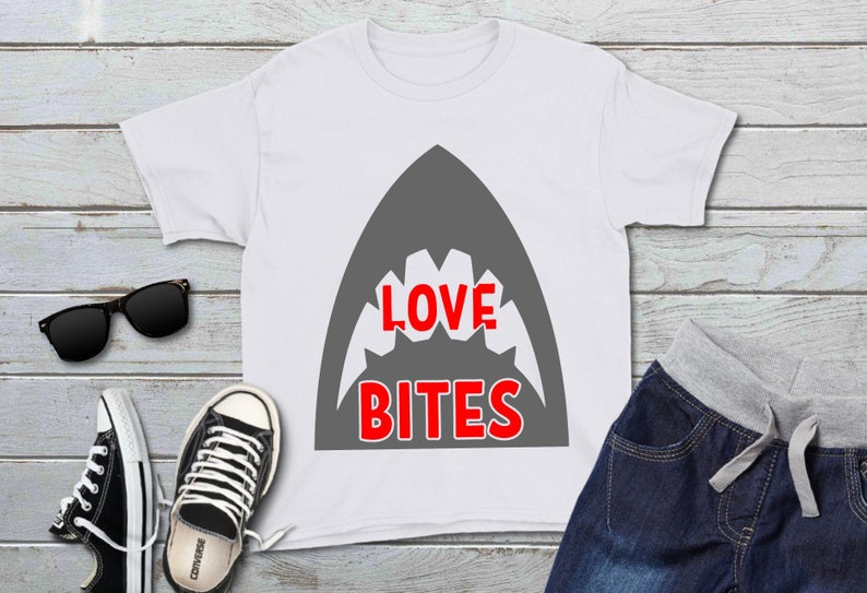 Free Free 190 Shark Valentine Svg SVG PNG EPS DXF File