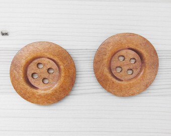 50 mm - 2 big brown wood buttons