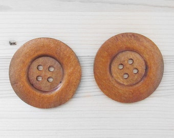 60 mm - 2 big brown wood buttons