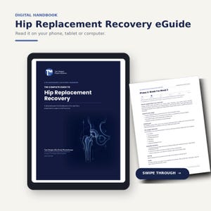 Puede incluir: Un manual digital titulado Hip Replacement Recovery eGuide en la pantalla de una tableta, con una portada azul oscuro y un diagrama anatómico de cadera en blanco. Una segunda página muestra detalles de la fase 2 de recuperación.