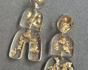 Art Deco Gold Glitter Earrings: Geometric Resin Dangle Statement