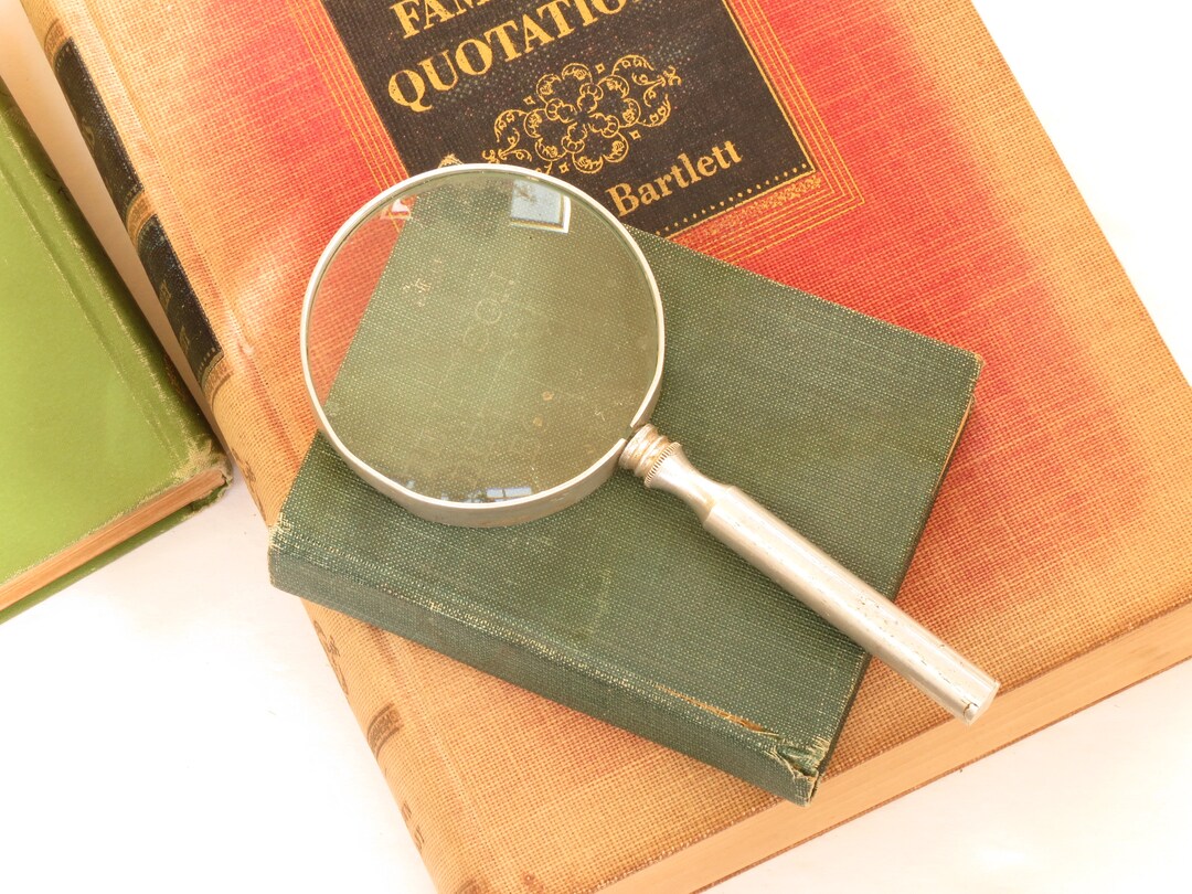 Old Magnifying Glass Vintage Metal Magnifying Glass 2 1/2 Etsy