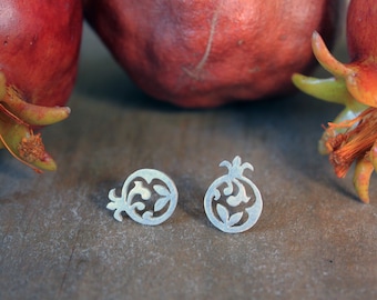 Sterling Silver Pomegranate Stud Earrings-Pomegranate Handmade jewelry-Circle Earrings-Minimal-Fruit Earrings-Miniature earrings