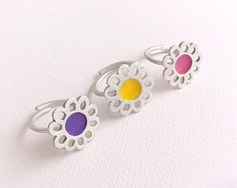 Little Daisy Sterling Silver Ring-Flower Ring- Everyday Ring-Adjustable Ring-Daisy Jewellery-Enamel Hand Painted-coloured flowers