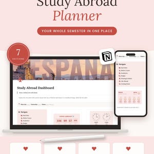 Pode incluir: Um modelo digital Notion para um planejador de estudos no exterior exibido em uma tela de laptop e smartphone. A interface apresenta um painel com seções de navegação, detalhes da cidade anfitriã e um cronômetro em tons de rosa suave.