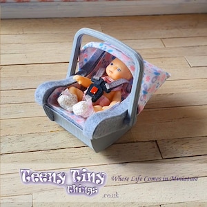 Doll House 1/12th Scale Miniature Car Seat **KIT** This is a KIT that will create a miniature car seat