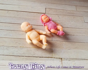 Dolls House 1/12th Scale Miniature Baby with moving head and limbs - Six Month Old Size