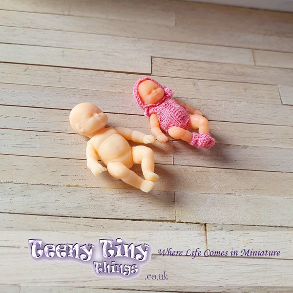 Puppenhaus 1/12 Miniaturbaby mit beweglichem Kopf und Gliedmaßen - 6 Monate alt
