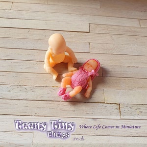 Dolls House 1/12th Scale Miniature Baby with moving head and limbs Six Month Old Size image 6