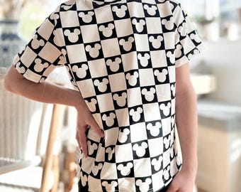 Kids Checkered Mouse T-shirt, Disney Monochrome Check Tee, Disney Vacation Tee Kids, Disney Trip T-shirt, Mouse tee, Cool Disney Shirts