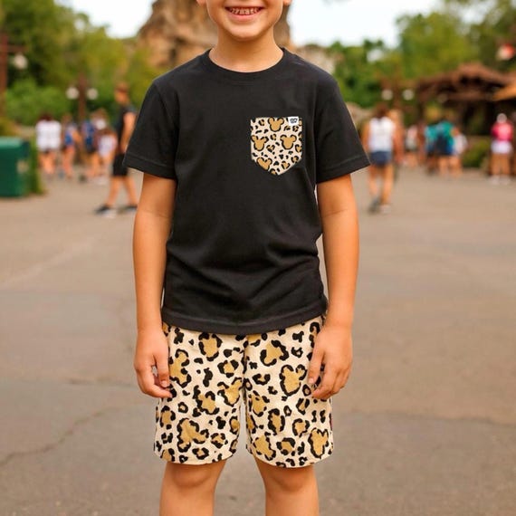 Cheetah Mouse Safari Pocket T-Shirt, Boys Animal Kingdom Tee, Handcrafted Disney Vacation Tee, Family Disney Tees, Vintage Disney Nostalgia