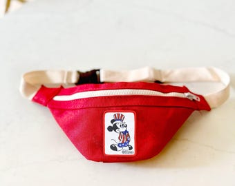 Kids Disney Fanny Pack, Kids Mouse Belt Bag, Disney Belt Bag, Crossbody Disney Bag, Kids Travel Bag, Fourth of July Fanny pack