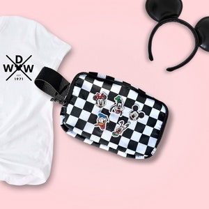 Pochete Disney com aplique de personagem, pochete Disney, bolsa transversal Disney, bolsa de viagem, apliques de chenille, pochete Fab Five