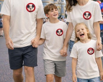 Camiseta personalizada con el nombre de la familia Mouse Club, camisetas familiares de Magic Kingdom, camisetas personalizadas de parques familiares, camisetas de vacaciones en parques, camisetas de viaje familiar
